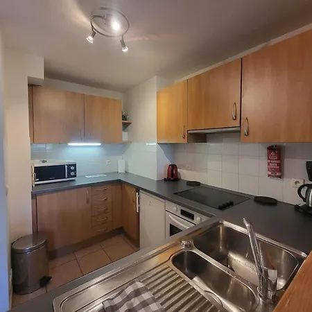 A1/2, 3 Bedroom Next To The Lift Samoens