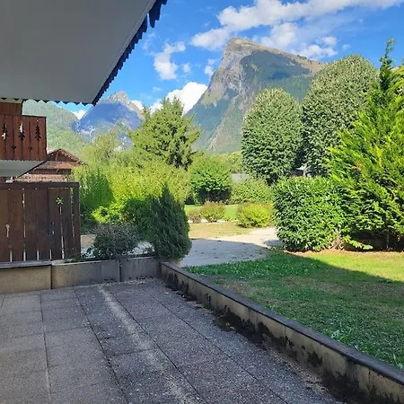 A1/2, 3 Bedroom Next To The Lift *