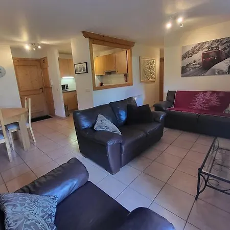 Apartment A1/2, 3 Bedroom Next To The Lift Samoens