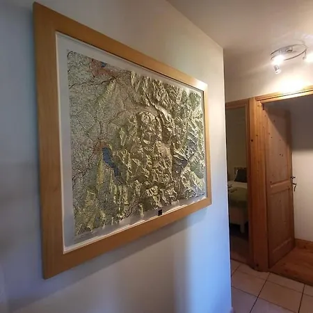 A1/2, 3 Bedroom Next To The Lift Samoens